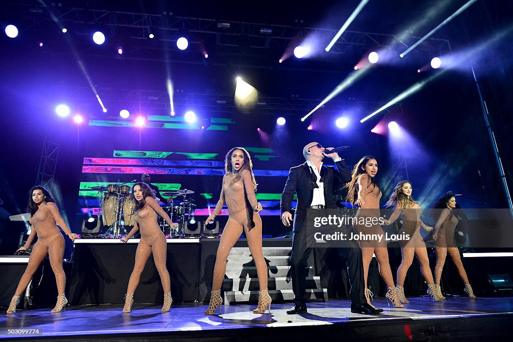 Pitbull's New Year's Eve Revolution 2015