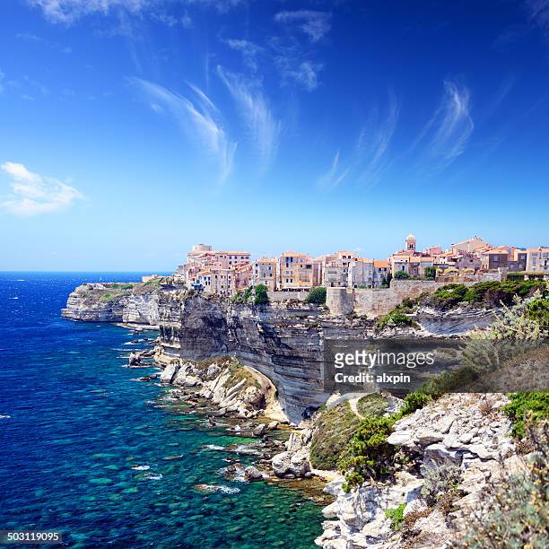 cliffs of bonifacio - corsica 個照片及圖片檔