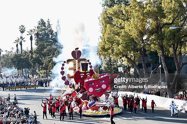 The Union Bank and the American Heart Association Western States Affilliates float participates in the 127th Tournament of Roses Parade presented by...