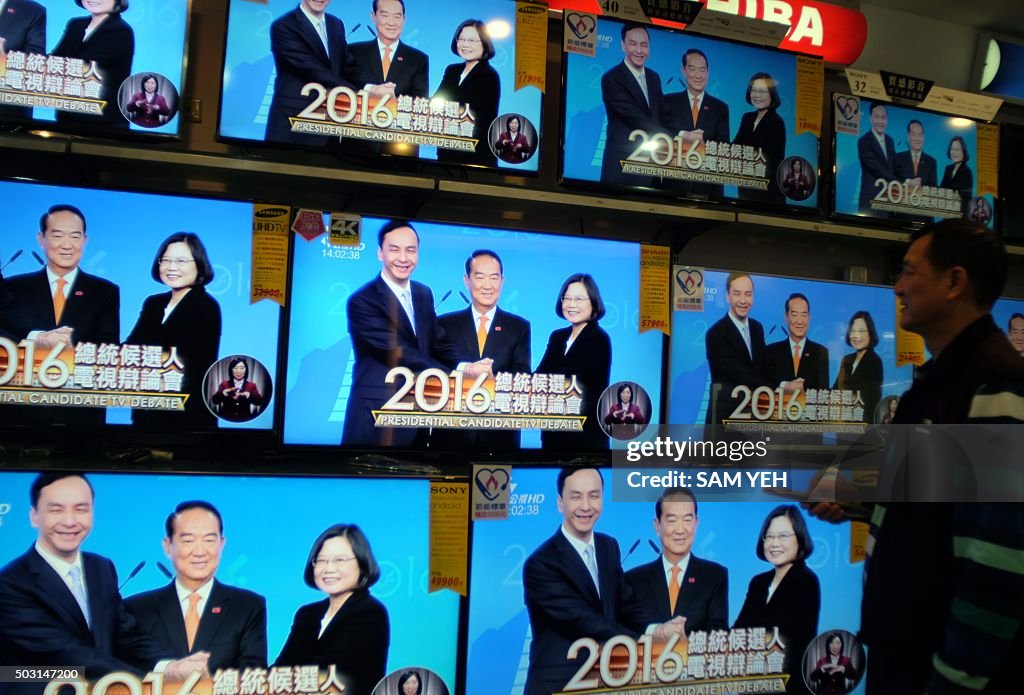 TAIWAN-POLITICS-VOTE-DEBATE