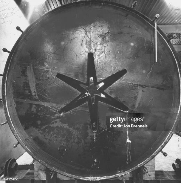 Solid Rocket Engine Core Engine Core Photos and Premium High Res Pictures - Getty Images