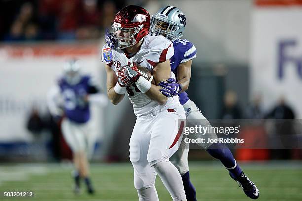 Henry Apple Razorbacks 78 Hunter Henry Arkansas Stock Photos, High-Res Pictures, and Images ...