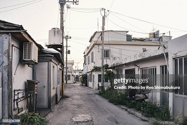 shinmachi street, okinawa - 廃墟　日本 ストックフォトと画像