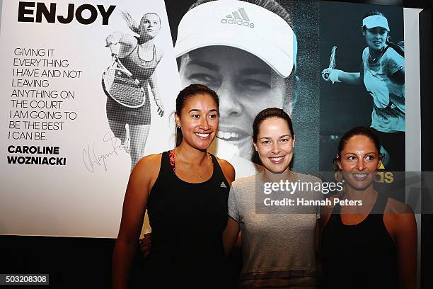 New Zealand netball player Maria Tutaia, Ana Ivanovic and TV presenter Makere Bradnam pose for a photo after taking part in an exhibition tennis...