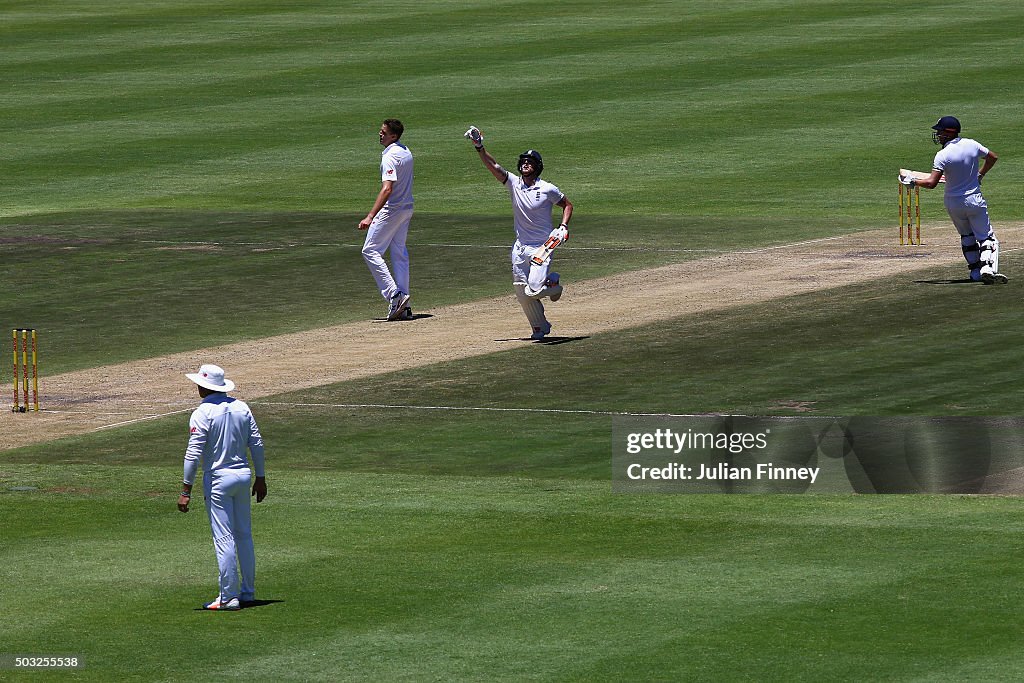 South Africa v England - Second Test: Day Two