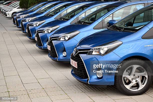 toyota yaris fl at the international press launch - toyota stock pictures, royalty-free photos & images