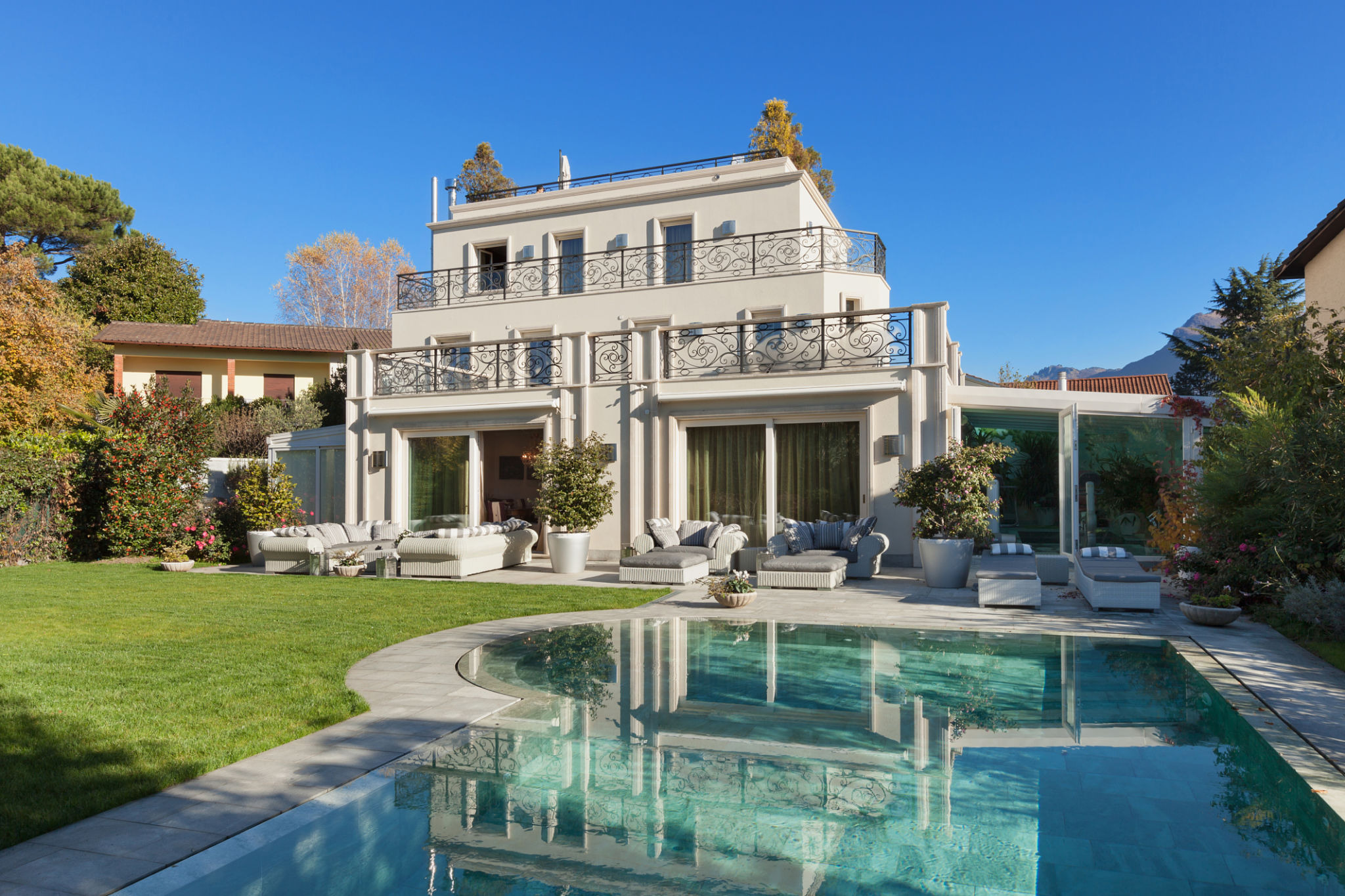 villa lusso esterno