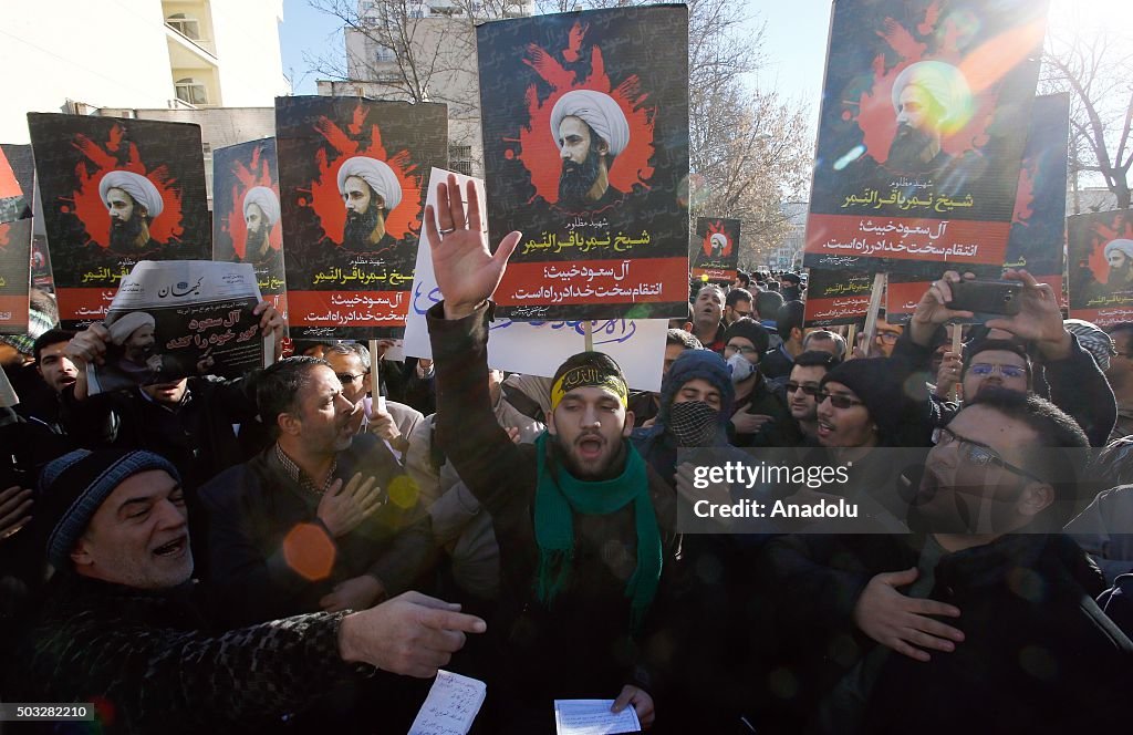 Protest in Tehran against execution of Shiite cleric