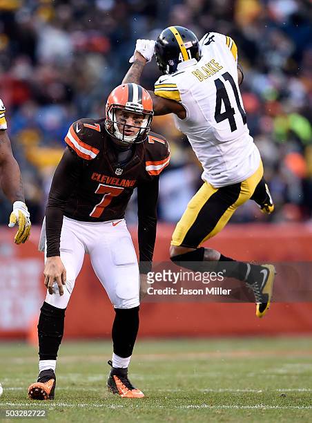 Antwon Blake of the Pittsburgh Steelers celebrates after sacking Austin Davis of the Cleveland Browns during the second quarter at FirstEnergy...