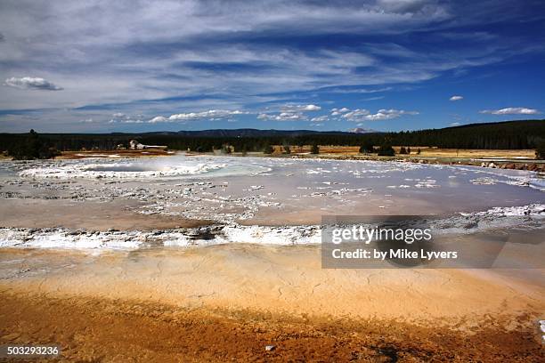 sinter terrace of great fountain geyser - great fountain geyser stock pictures, royalty-free photos & images