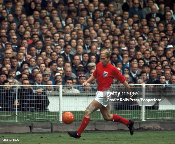 Bobby Charlton in action for England during the FIFA World Cup Final between England and West Germany at Wembley Stadium in London, 30th July 1966....