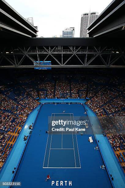 General view during the mens singles match between Andy Murray of Great Britain and Kenny De Schepper of France during day two of the 2016 Hopman Cup...