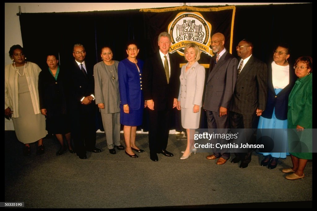 Gloria Ray Karlmark;Jefferson Thomas;Carlotta Walls Lanier;William J. Clinton [& Wife];Thelma Mothershed Wair;Elizabeth Eckford;Terrence Roberts;Minnijean Brown Trickey;Ernie Green