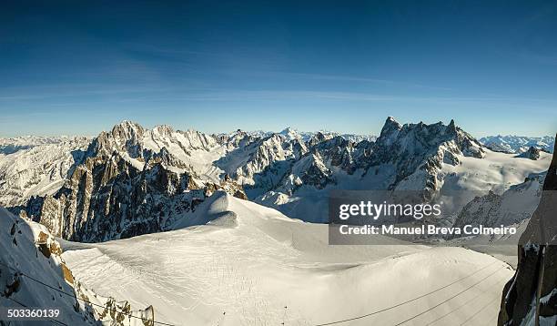 panoramica aguile du midi - alta saboya stock pictures, royalty-free photos & images