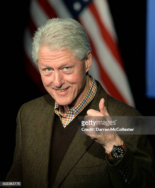 Former U.S. President Bill Clinton speaks at Exeter Town Hall January 4, 2016 in Exeter, New Hampshire. Bill Clinton spent the day campaigning for...