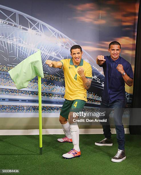 Tim Cahill poses with his wax figure at Madame Tussauds Sydney on January 5, 2016 in Sydney, Australia.