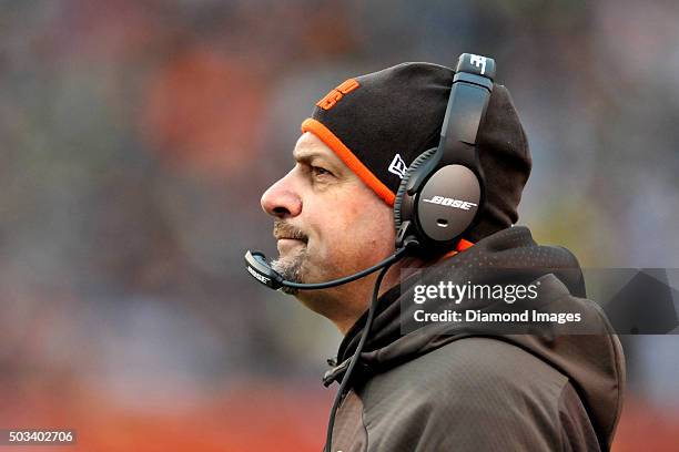 Head coach Mike Pettine of the Cleveland Browns watches the action from the sideline during a game against the Pittsburgh Steelers on January 3, 2016...