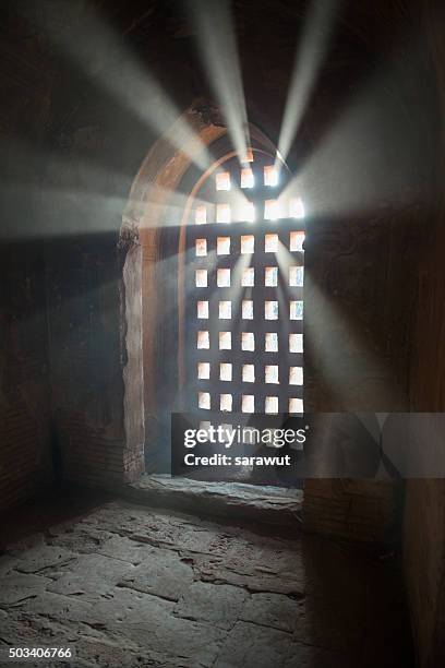Window Light Coming In 265 Light Coming In Through Window Stock Photos, High-Res Pictures, and ...