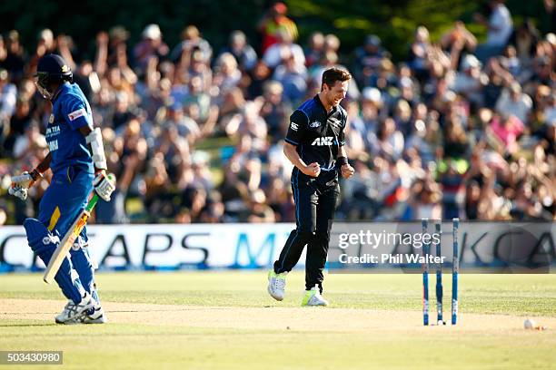 Matt Henry of New Zealand celebrates his wicket of Dushmantha Chameera of Sri Lanka during game five of the One Day International series between New...