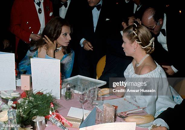 Princess Grace chats to film star Sophia Loren at the Rose Ball on March 01,1977 in Monte Carlo, Monaco.