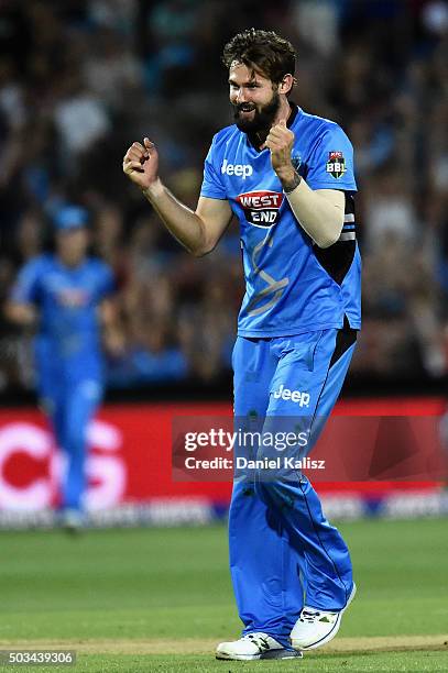 Kane Richardson of the Adelaide Strikers reacts after bowling out Brad Hogg of the Scorchers during the Big Bash League match between the Adelaide...