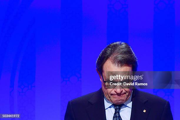 Acting President of Catalonia Artur Mas speaks during a press conference on January 5, 2016 in Barcelona, Spain. After months of negotiations, the...