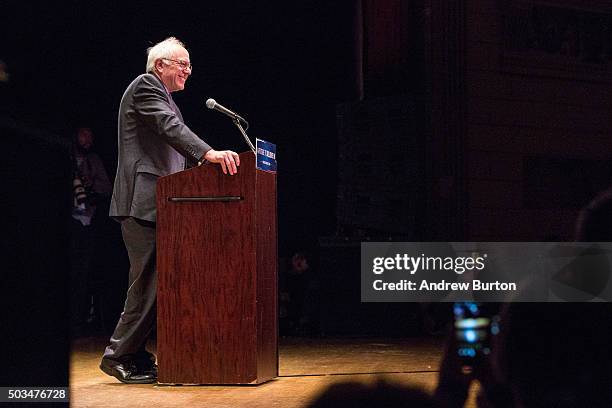 Democratic presidential candidate Sen. Bernie Sanders outlines his plan to reform the U.S. Financial sector on January 5, 2016 in New York City....