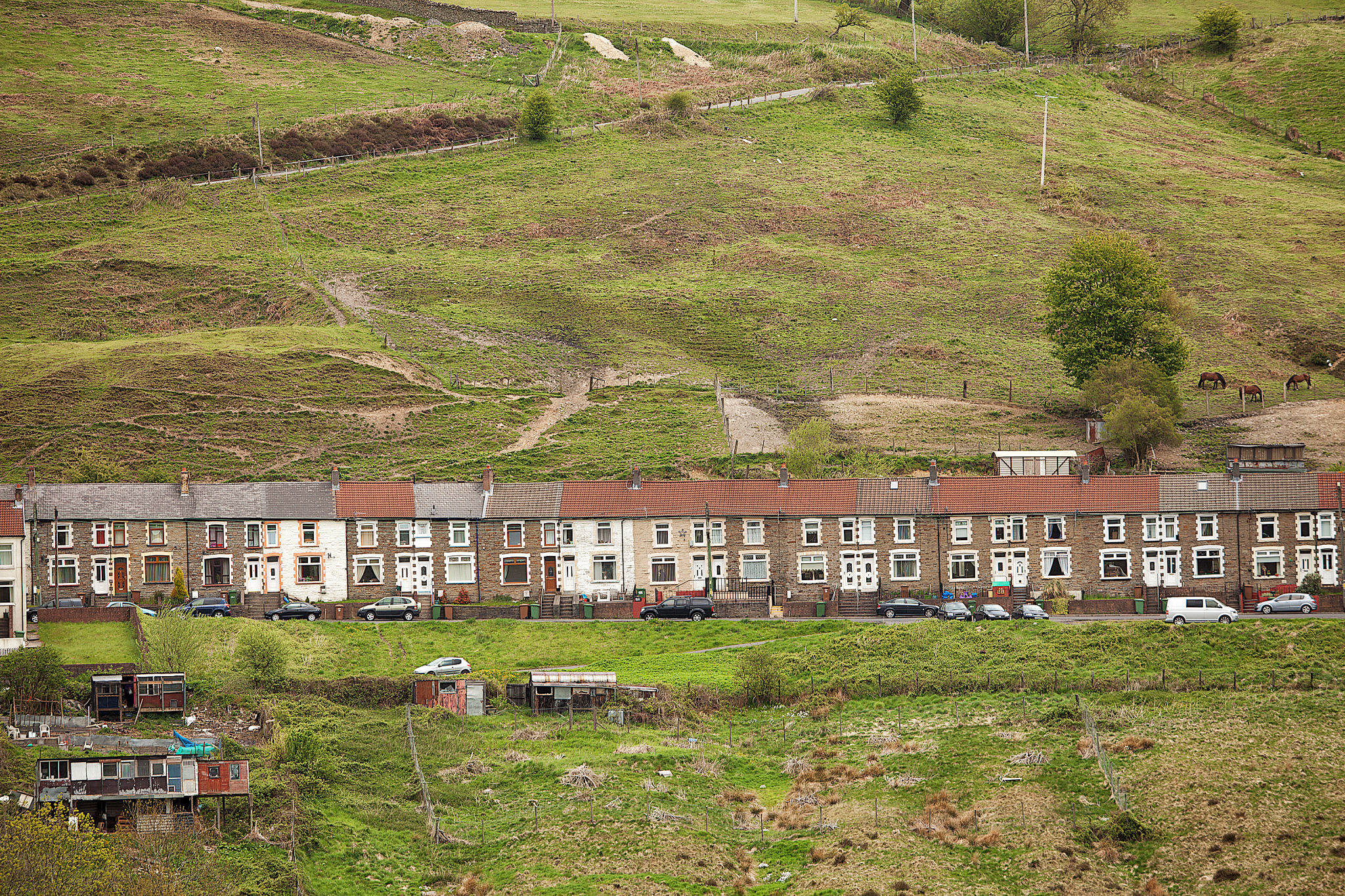 rhondda cynon taff houses