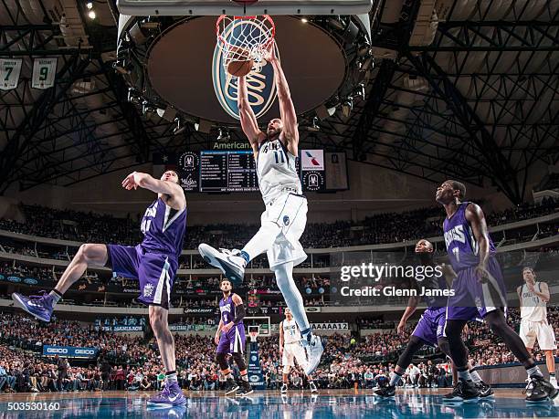 JaVale McGee of the Dallas Mavericks dunks against the Sacramento Kings on January 5, 2016 at the American Airlines Center in Dallas, Texas. NOTE TO...