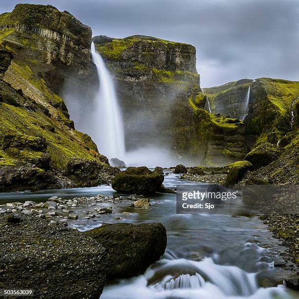 haifoss waterfall from the fossa river canyon in iceland - fossa river stock pictures, royalty-free photos & images