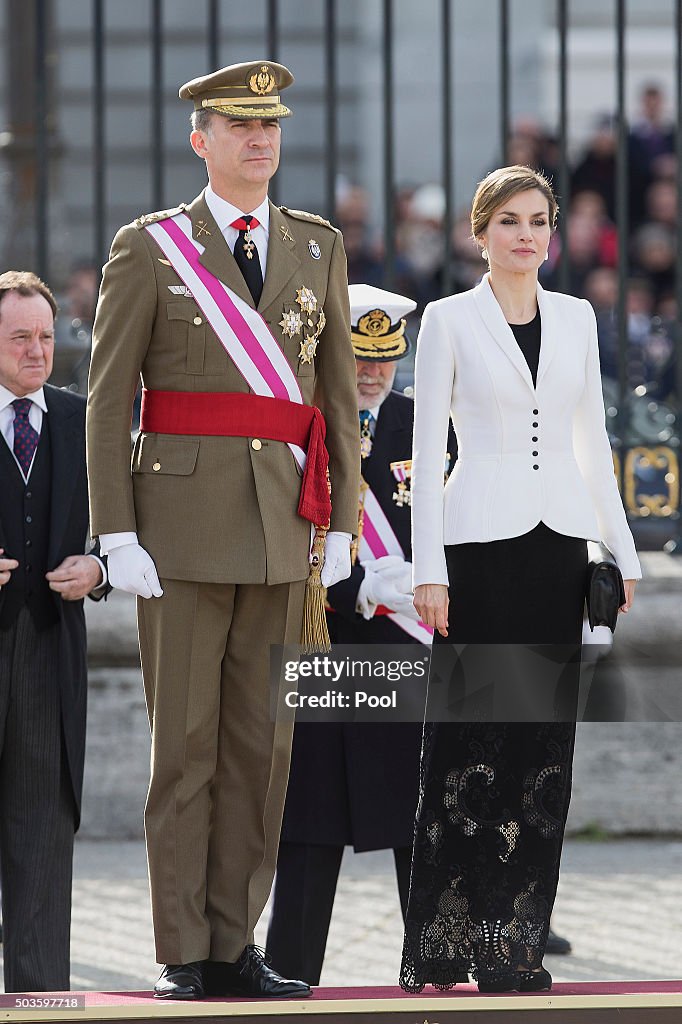 Spanish Royals Celebrate New Year's Military Parade 2016