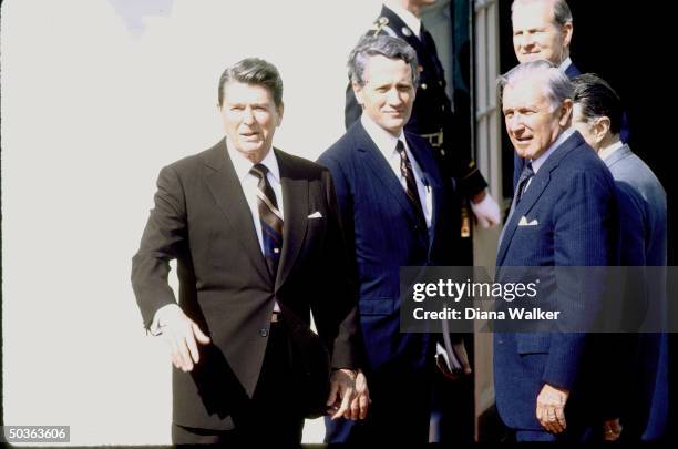 Donald Reegan 11 Kenneth W Dam Stock Photos, High-Res Pictures, and Images - Getty Images