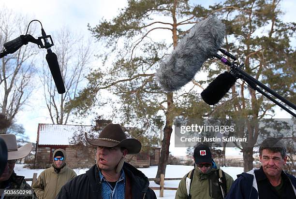 Ryan Bundy, a member of an anti-government militia, speaks to members of the media in front of the Malheur National Wildlife Refuge Headquarters on...