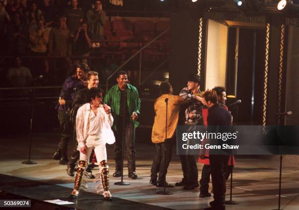 Nsync Mj Nsync 2001 Photos and Premium High Res Pictures - Getty Images