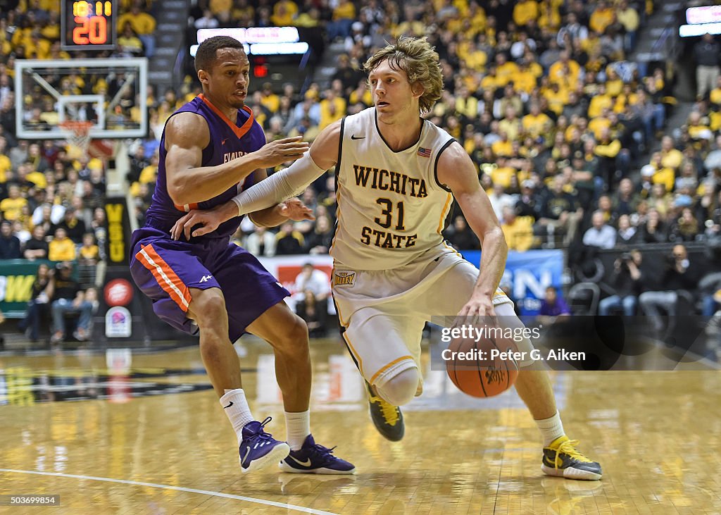 Evansville v Wichita State