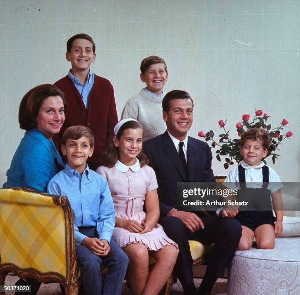 Seagram heir Edgar Bronfman , son of Seagrams founder Sam, w. Wife Ann Loeb Bronfman & their children Sam II, Edgar Jr.; Matthew, Holly & Adam.