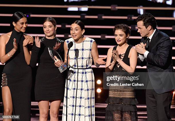 Actors Shay Mitchell, Ashley Benson, Troian Bellisario, Lucy Hale, and Ian Harding accept the Favorite Cable TV Drama award for 'Pretty Little Liars'...