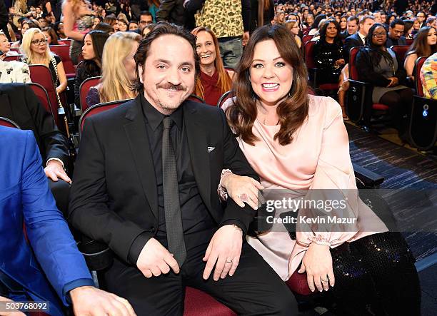 Actors Ben Falcone and Melissa McCarthy attend the People's Choice Awards 2016 at Microsoft Theater on January 6, 2016 in Los Angeles, California.