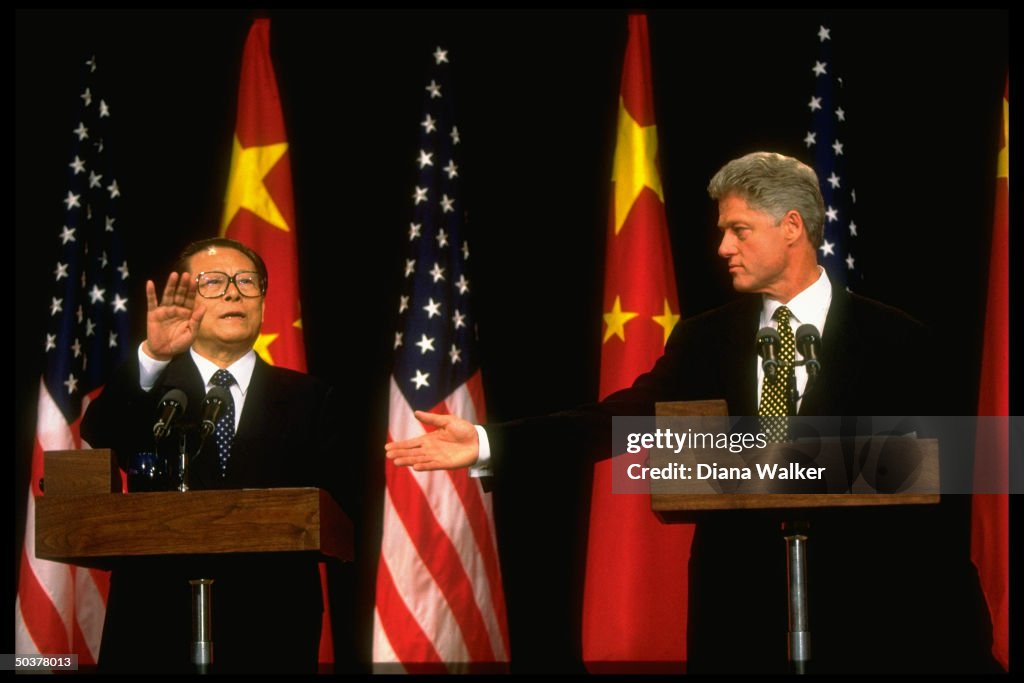 Zemin Jiang;William J. Clinton