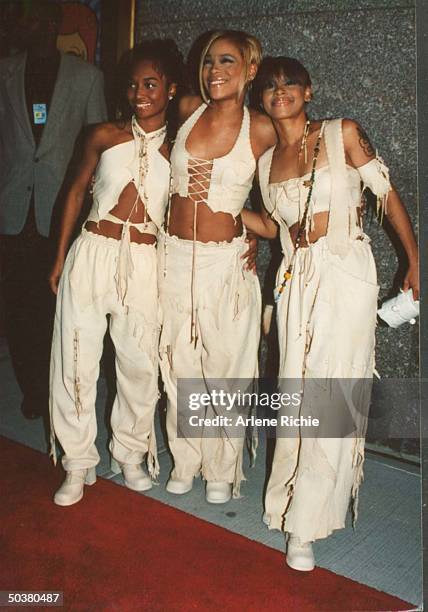 Tlc R&b 4,522 Tlc Musical Group Stock Photos, High-Res Pictures, and Images ...