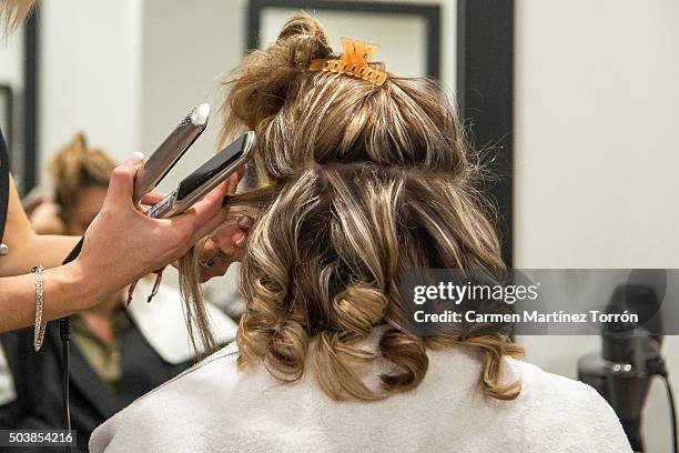 hairdresser working with curling iron - highlights hair stock pictures, royalty-free photos & images