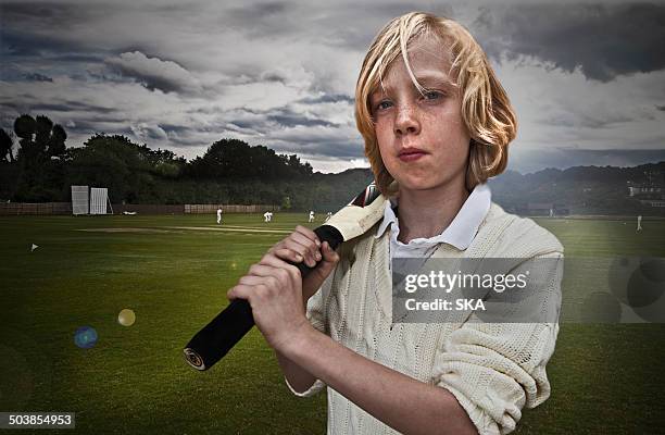 portrait, young male cricketer with bat - cricketbat stockfoto's en -beelden