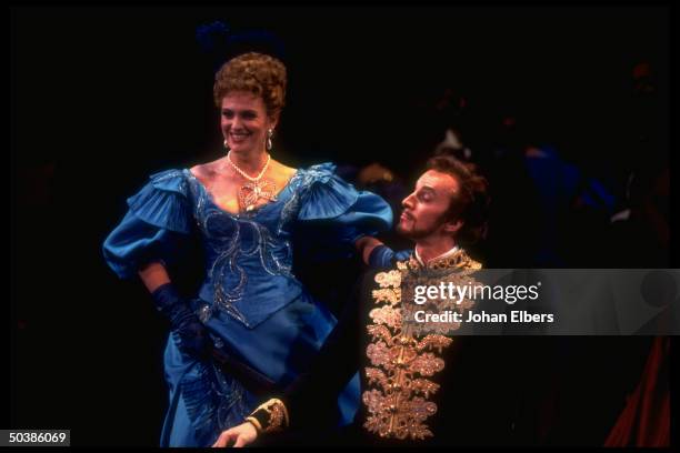 Baritone Dwayne Croft w. Soprano Ainhoa Arteta in the title role of Giordano's Fedora on stage at the Metropolitan Opera.