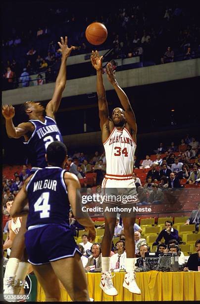 Tournament. Maryland Len Bias in action, shooting vs Villanova.