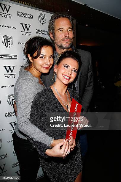 Presenter Anais Baydemir, Actor Fabrice Deville and Kelly Vedovelli attend the Launch of Kelly Vedoveli's blog at Bridge Club on January 7, 2016 in...