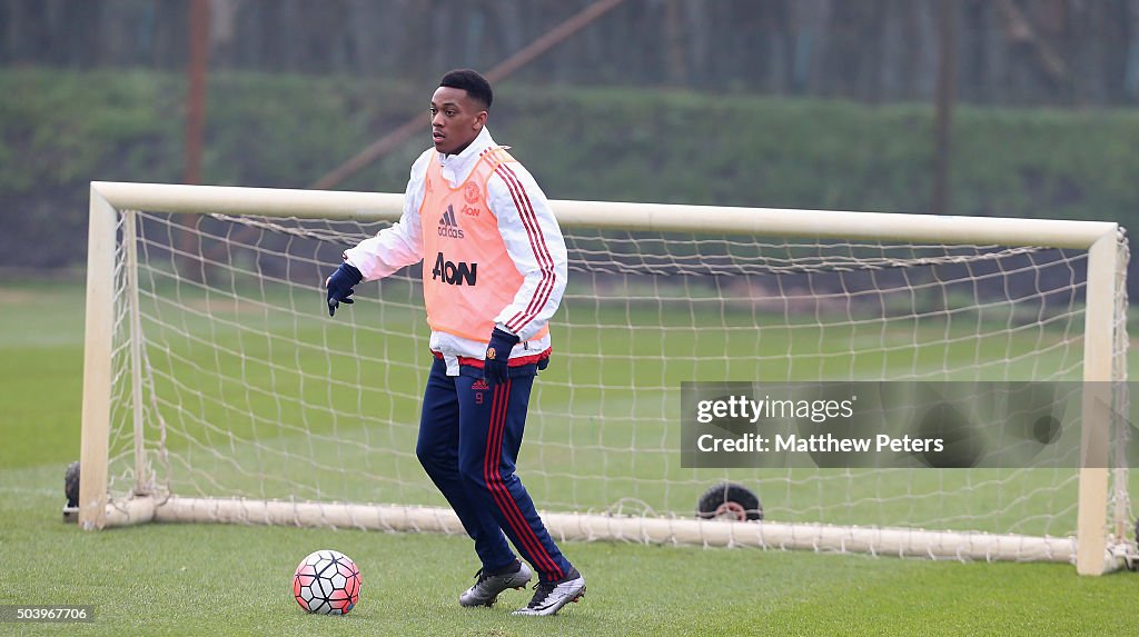 Manchester United Training and Press Conference