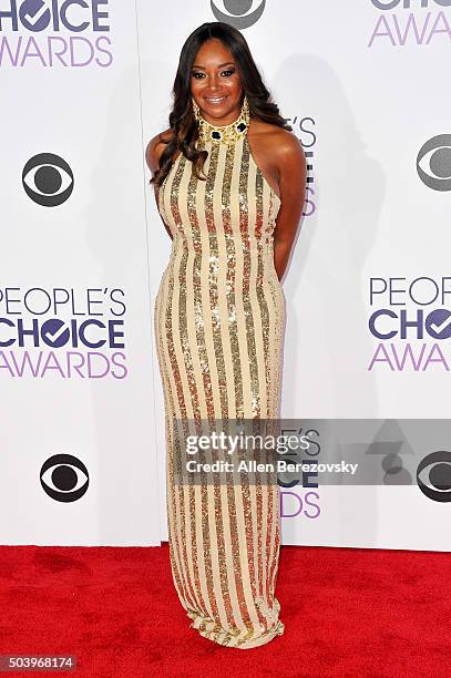 Actress Tamala Jones arrives at the People's Choice Awards 2016 at Microsoft Theater on January 6, 2016 in Los Angeles, California.