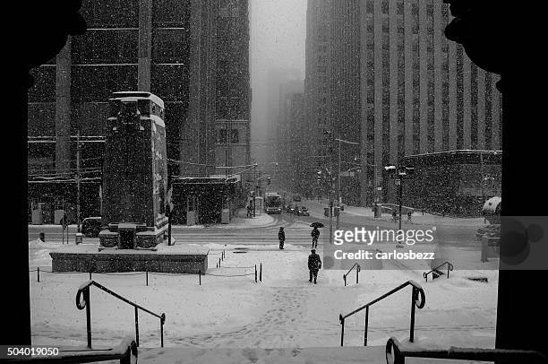 snowstorm downtown - toronto winter stock pictures, royalty-free photos & images