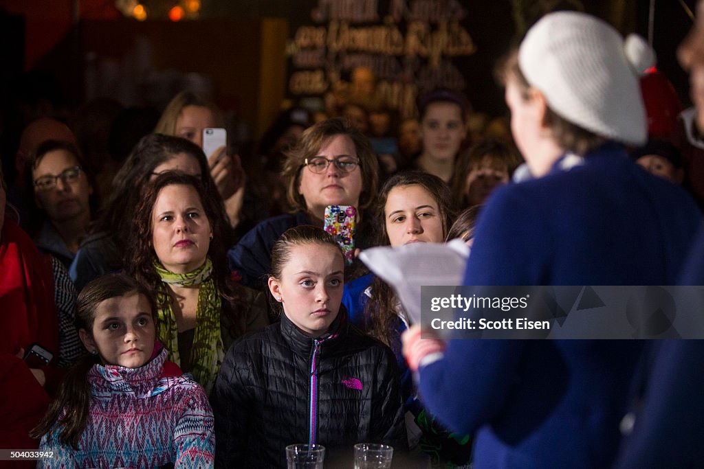 Lena Dunham And Abby Wambach Attend Women For Hillary Events