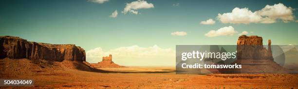 monument valley panorama - arizona desert 個照片及圖片檔